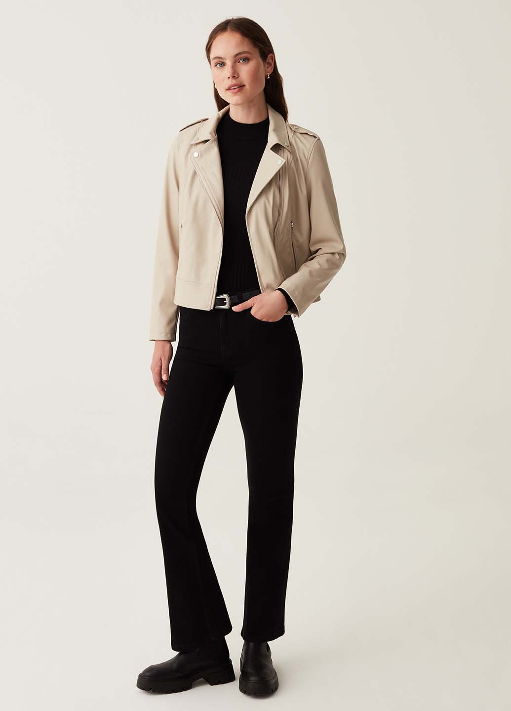 Бежева демісезонна куртка косуха OVS