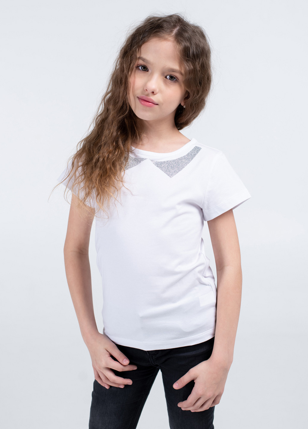 Белая летняя футболка Vidoli