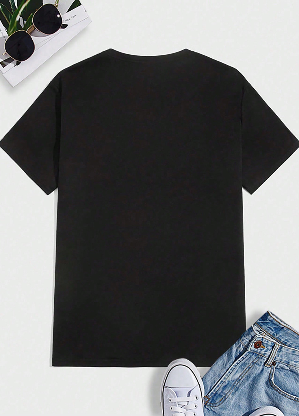 Черная футболка SHEIN