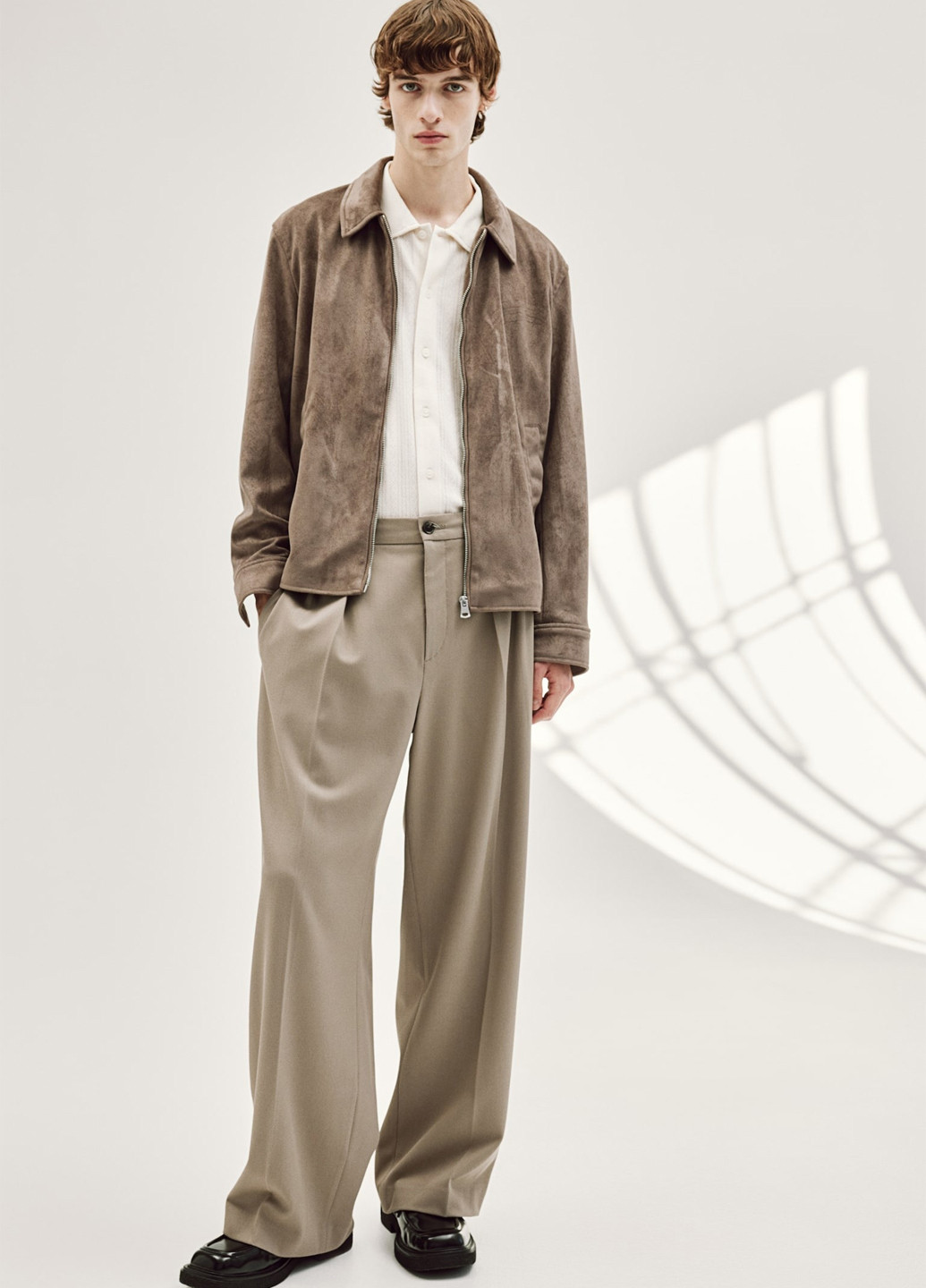 Коричневая демисезонная куртка H&M