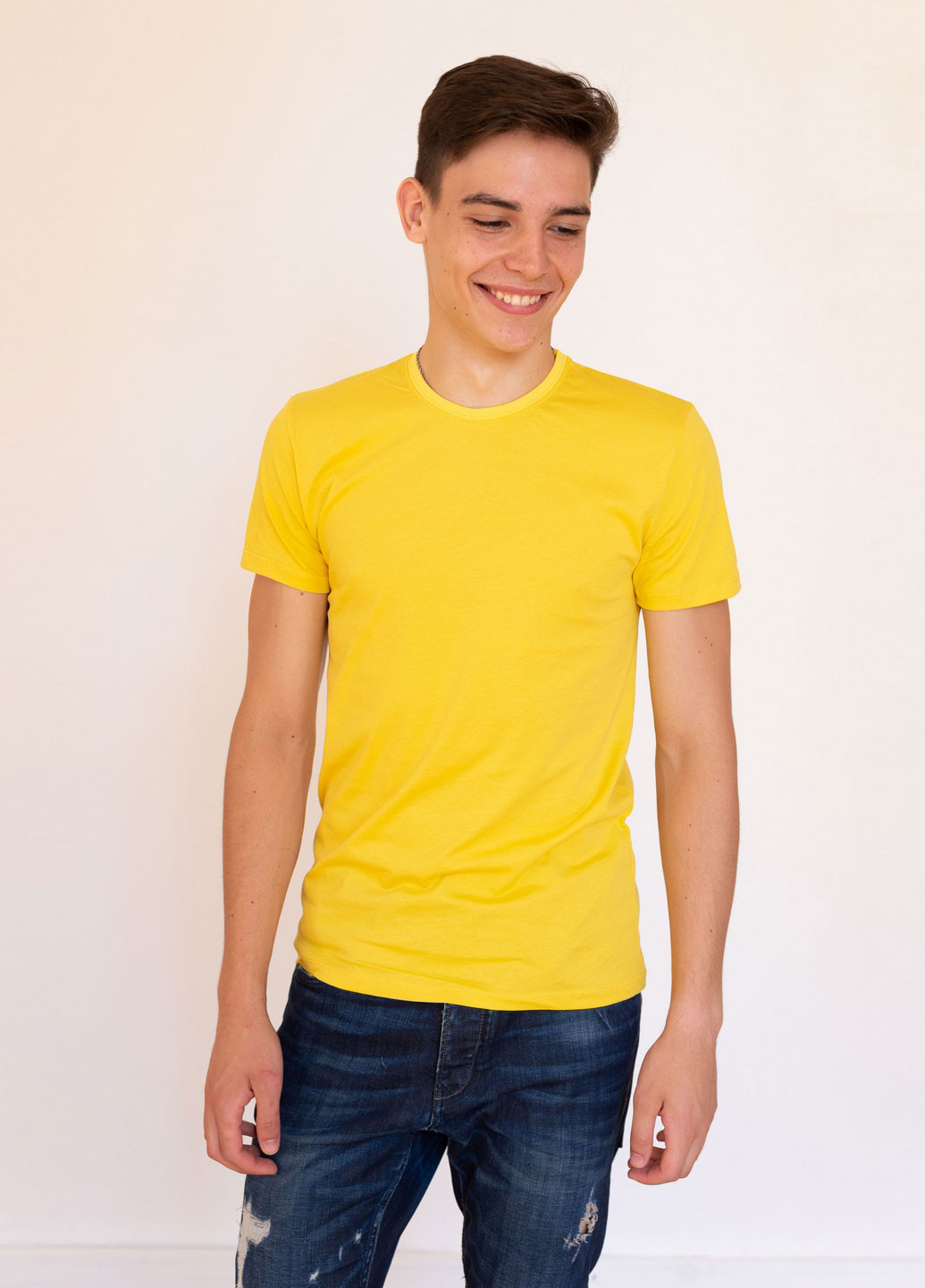 Желтая футболка мужская Наталюкс 12-1338