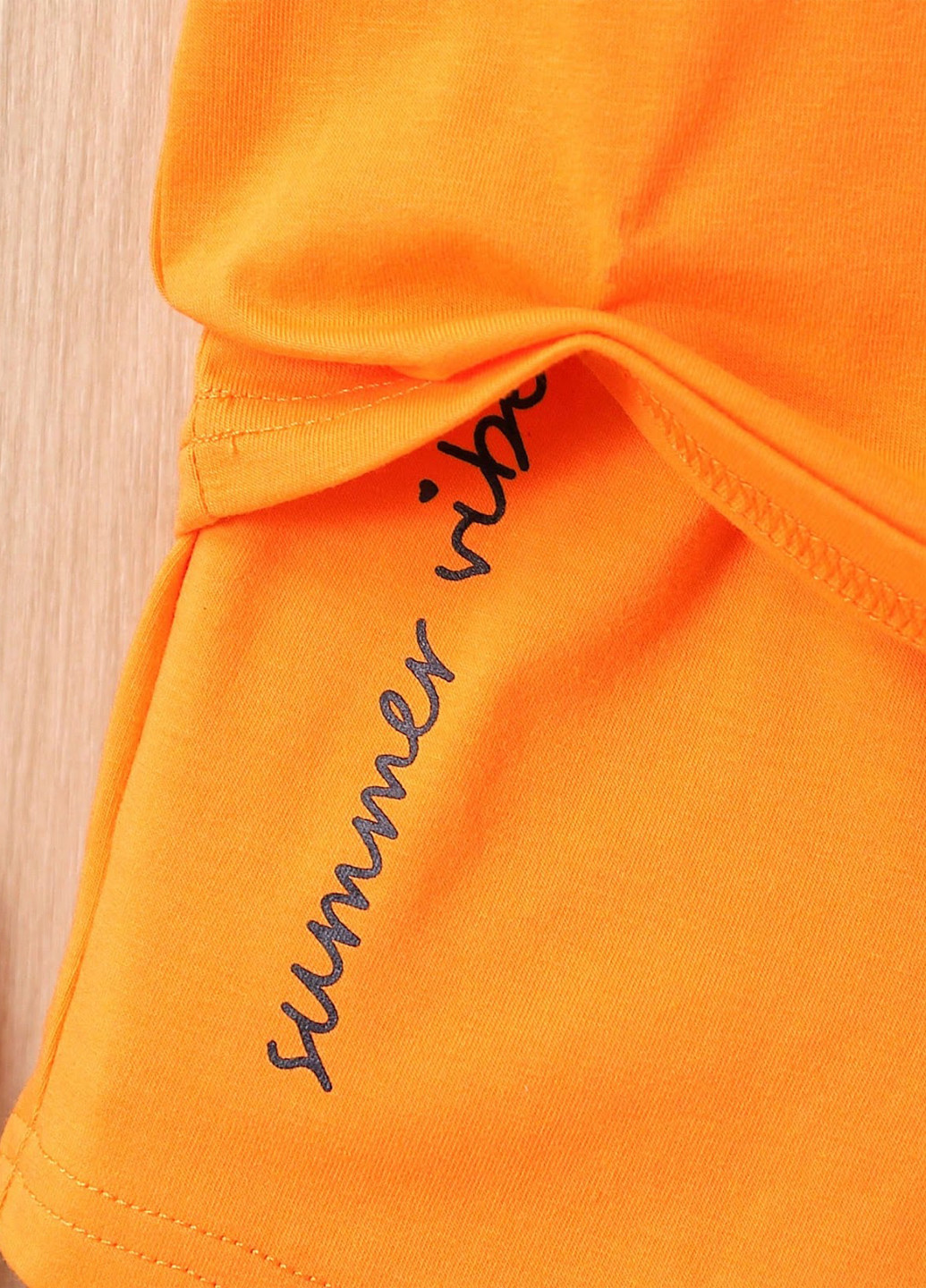 Помаранчевий літній костюм (футболка, шорти) з шортами SHEIN