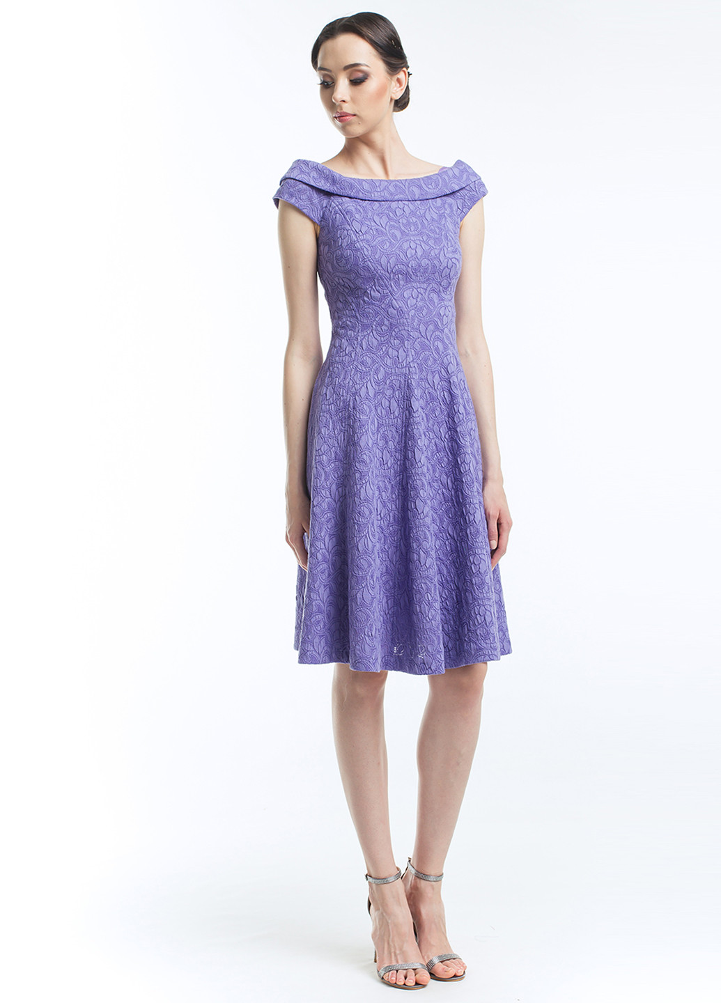 Фиолетовое кэжуал платье клеш BGL с орнаментом