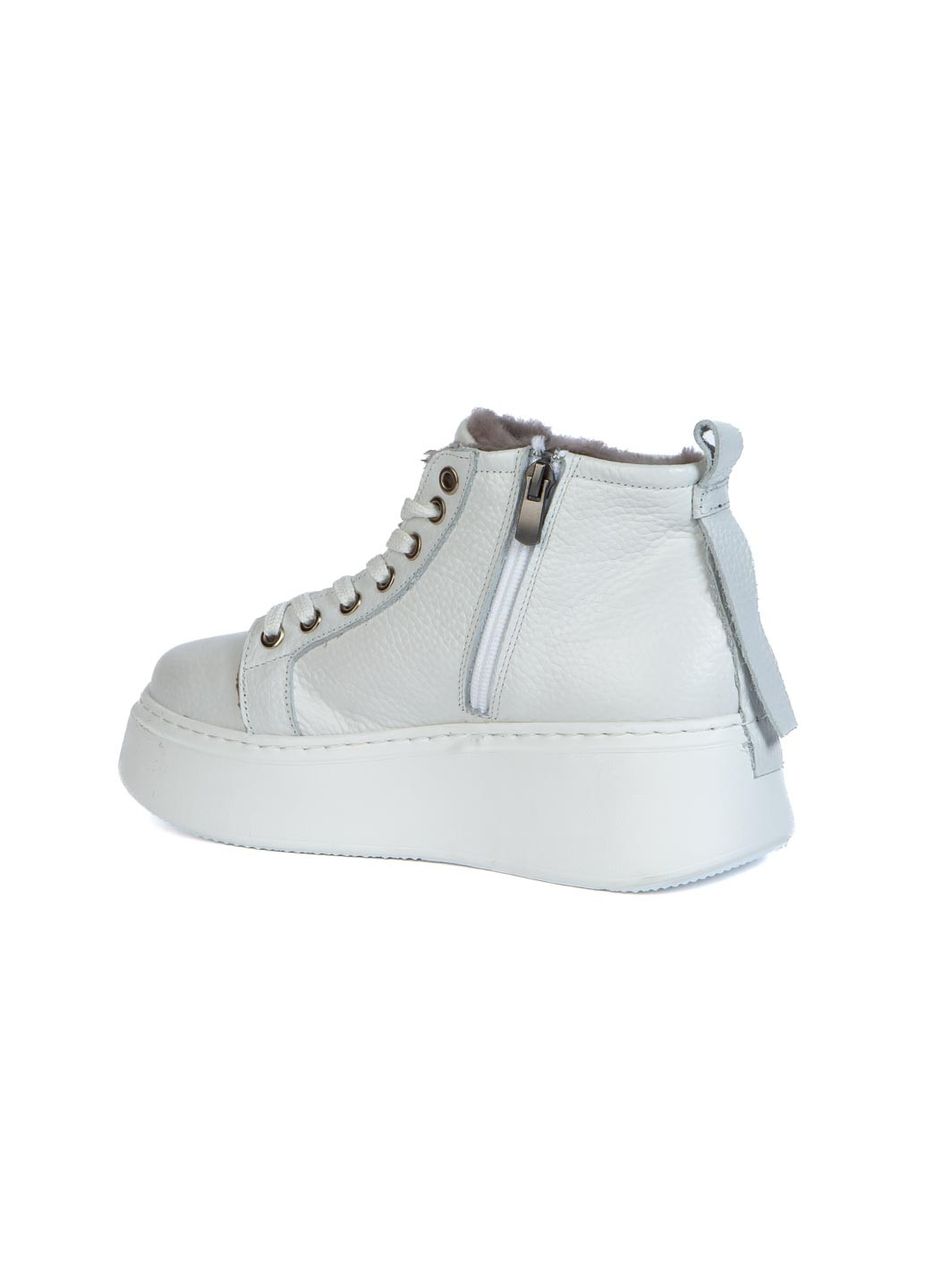 Зимние ботинки Evromoda с белой подошвой, с брошкой