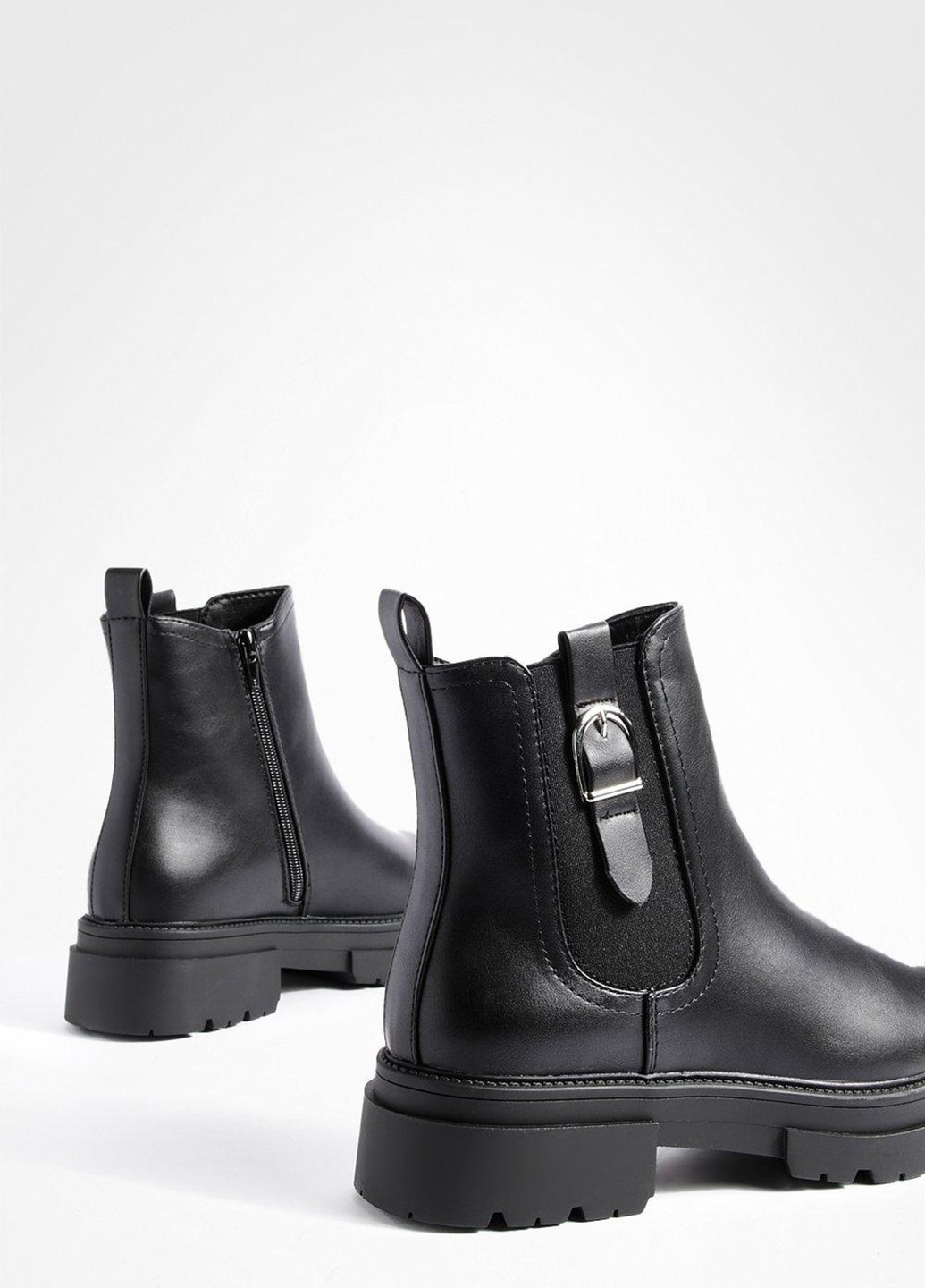 Осенние ботинки челси Boohoo с пряжкой из искусственной кожи