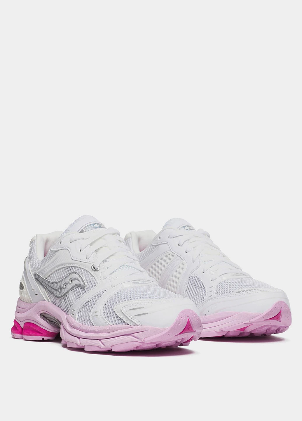 Кросівки Saucony PROGRID TRIUMPH 4 білі демісезони (331601849)