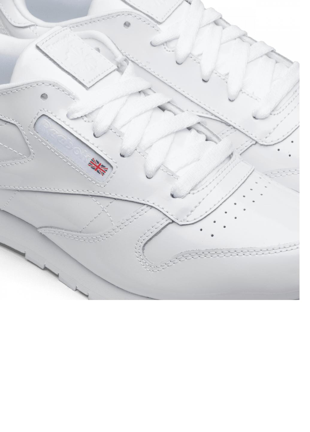 Білі осінні кроссовки classic leather patent cn2063 Reebok