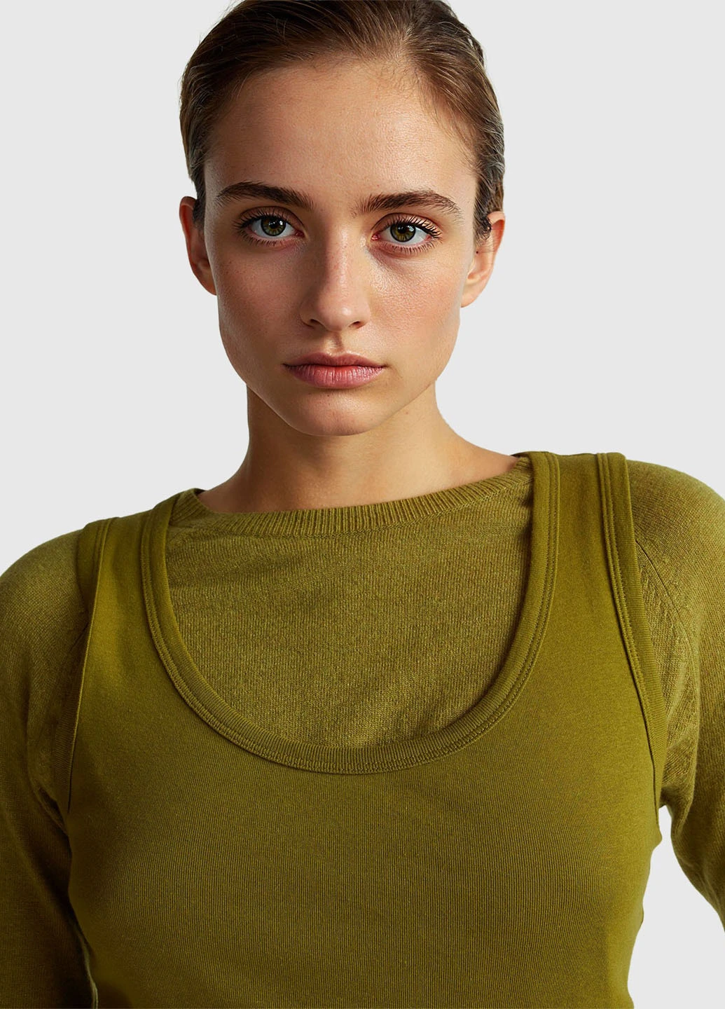 Фисташковый демисезонный джемпер джемпер United Colors of Benetton