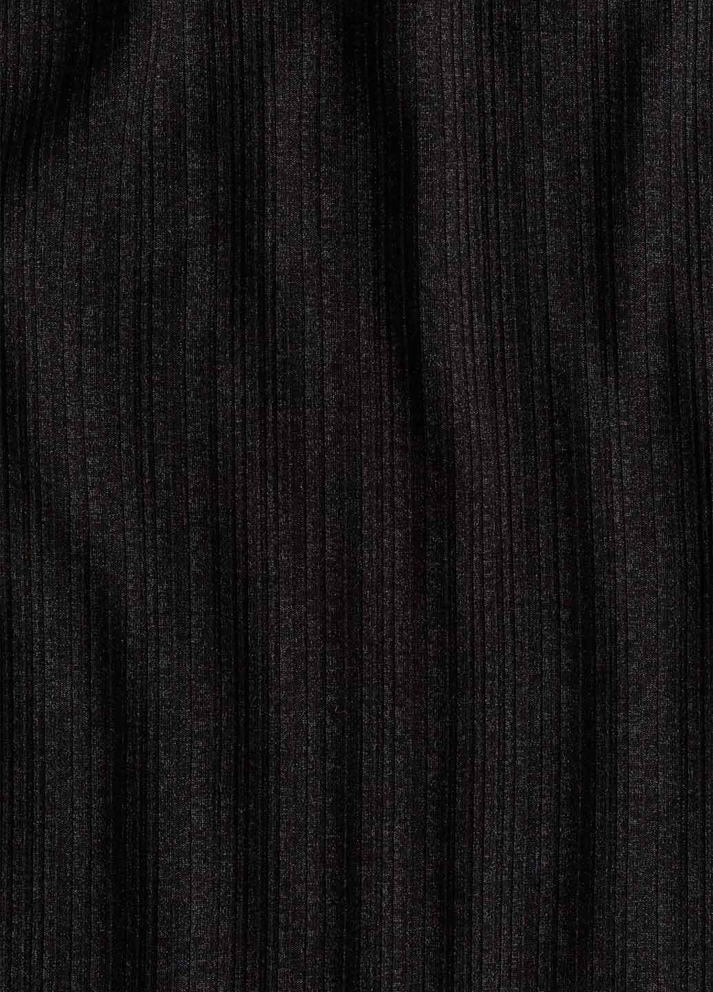 Черный демисезонный кэжуал лонгслив H&M однотонный