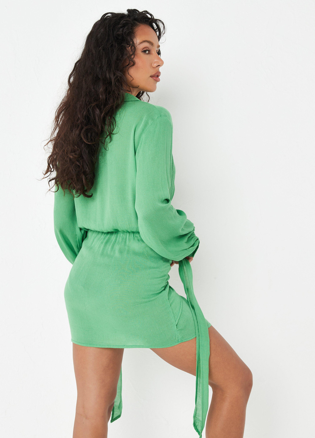 Зеленое пляжное платье Missguided однотонное