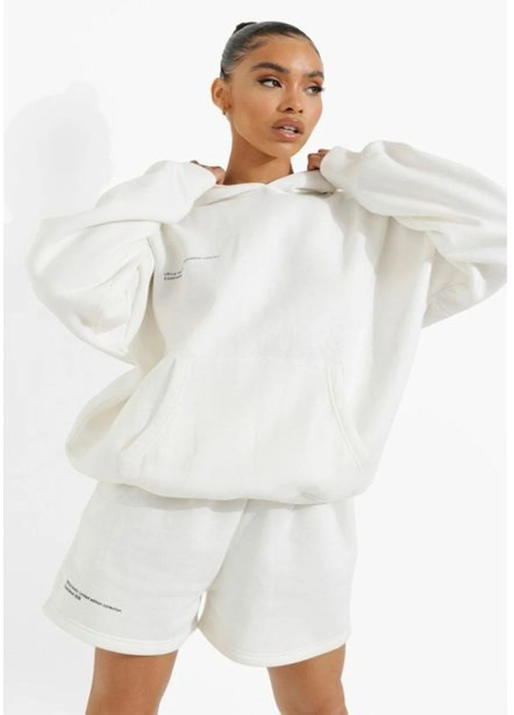 Шорти Boohoo (252376798)
