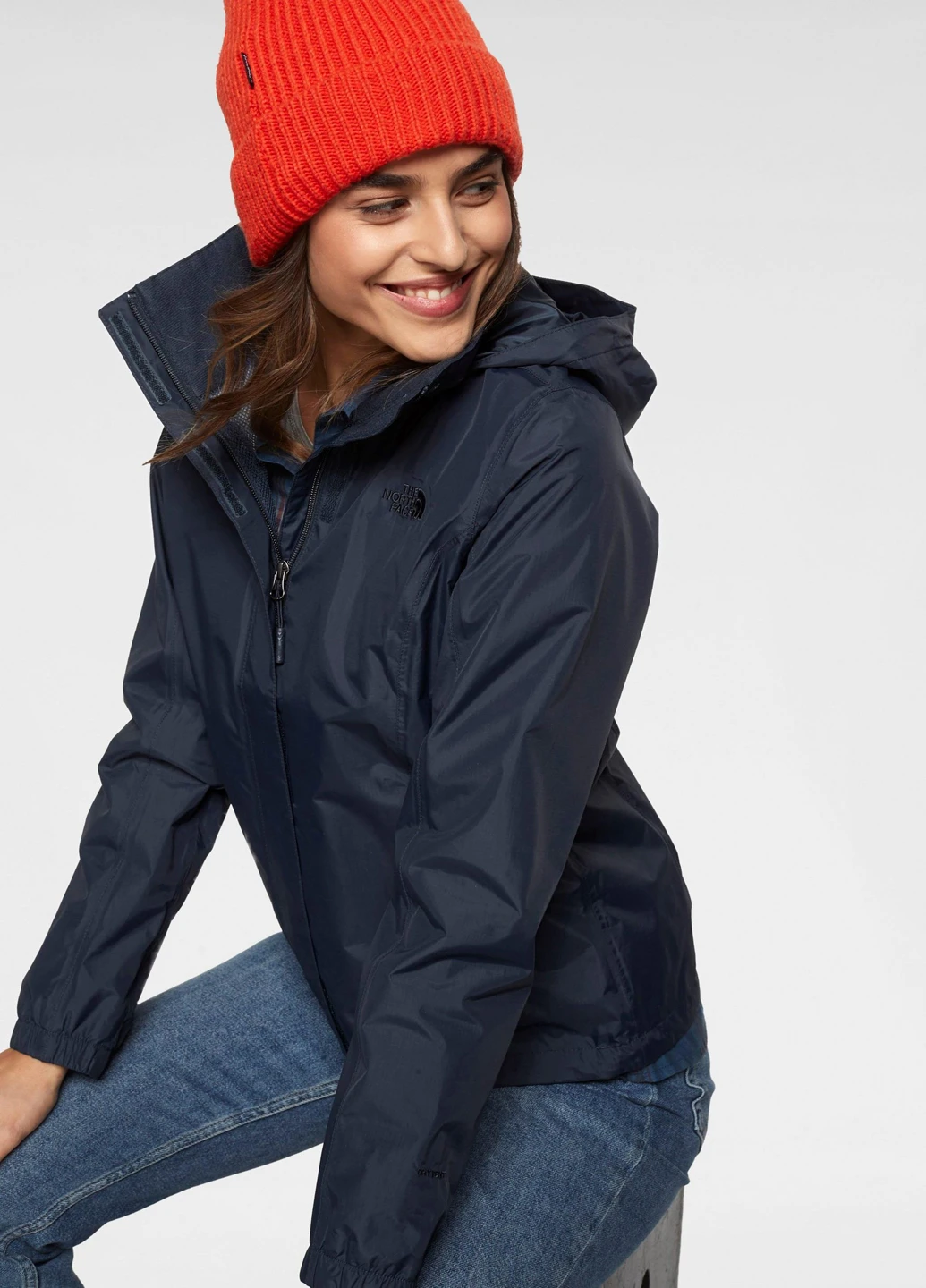 Темно-синя демісезонна куртка The North Face