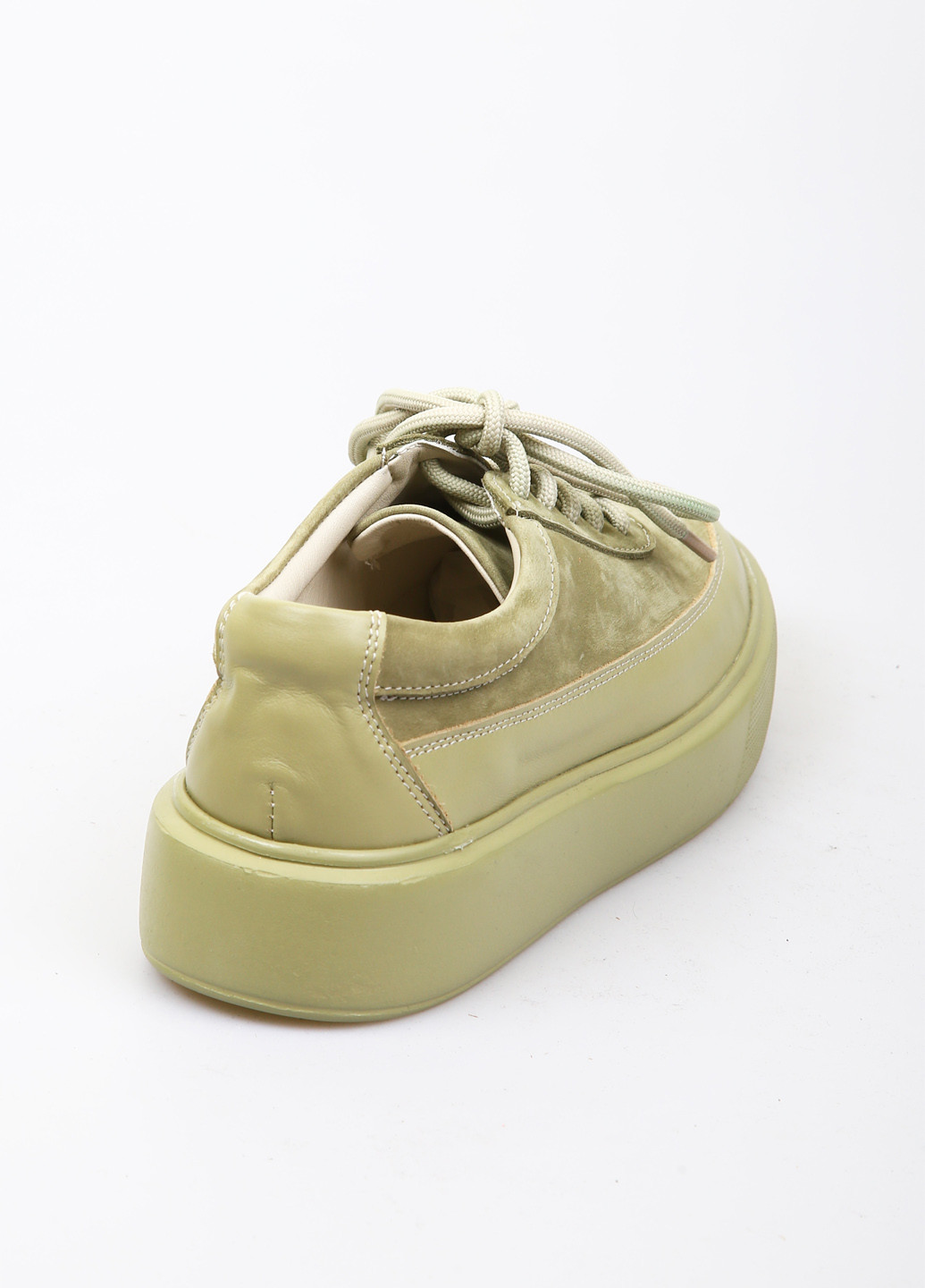 Оливковые кеды AURA