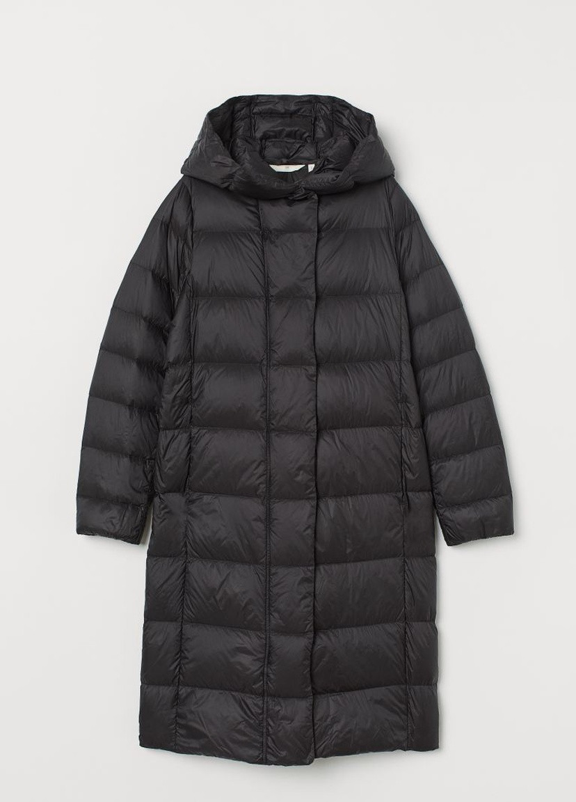 Черное зимнее Легкое пальто на пуху, капюшон Черный H&M