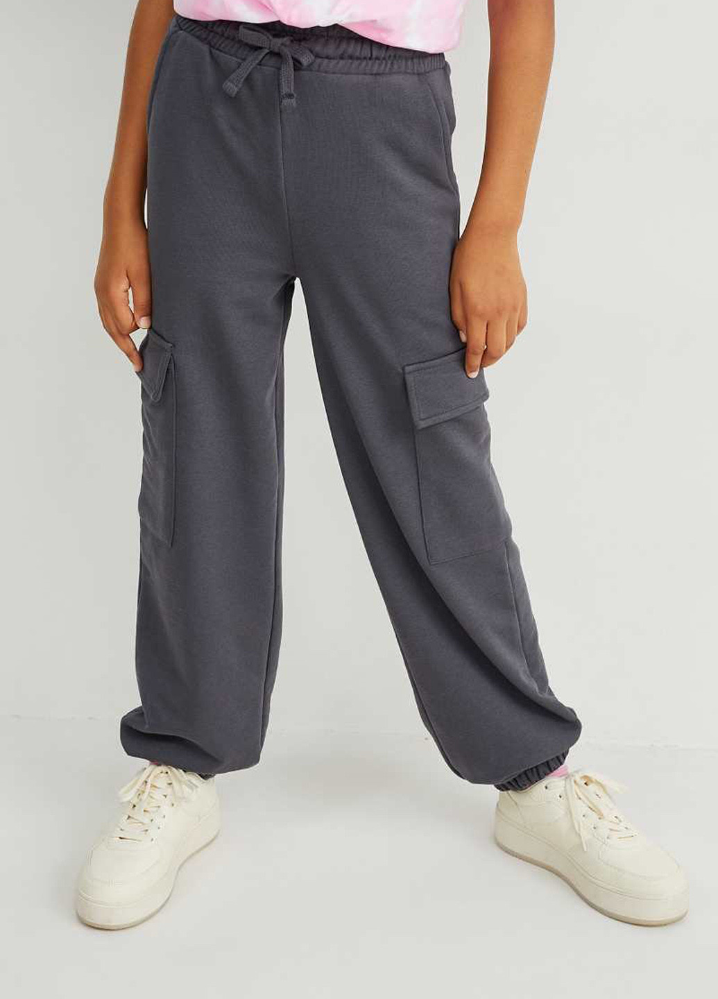 Темно-серые кэжуал демисезонные брюки карго C&A