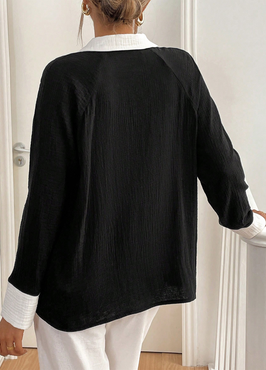 Чорно-біла блуза SHEIN