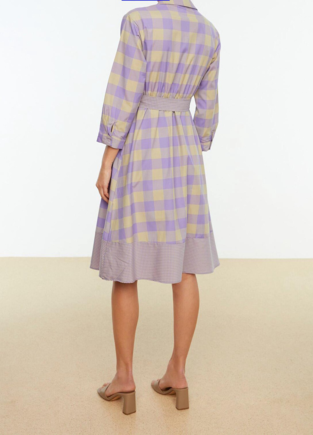 Бузкова повсякденний сукня AMORI в клітинку