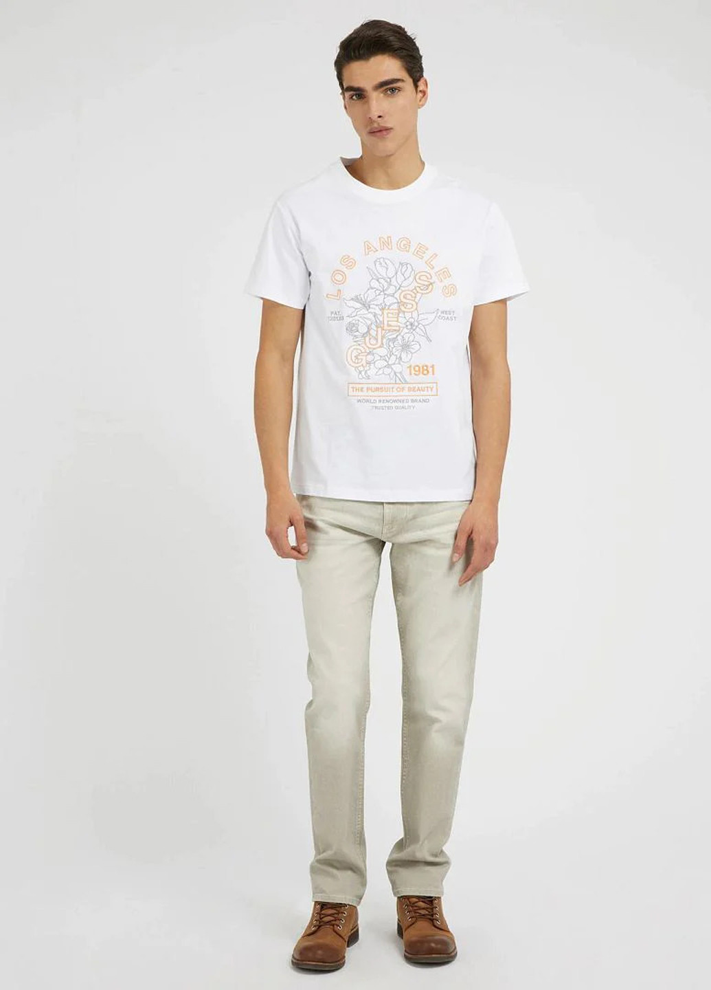 Белая футболка Guess