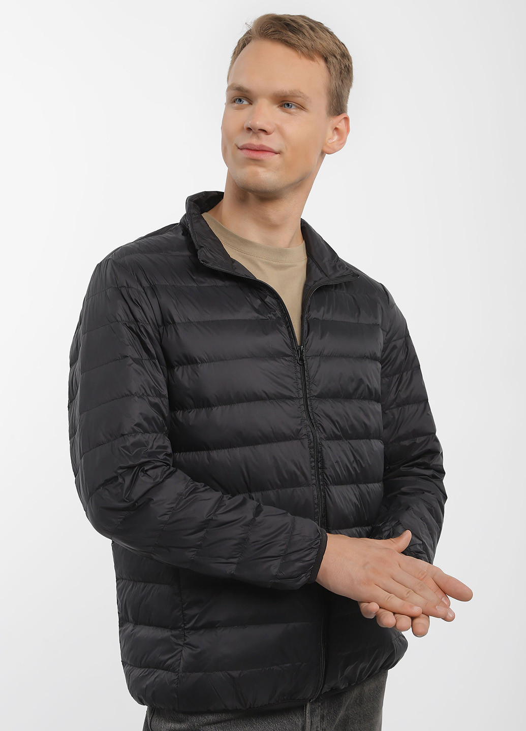 Чорний демісезонний Пуховик Braska