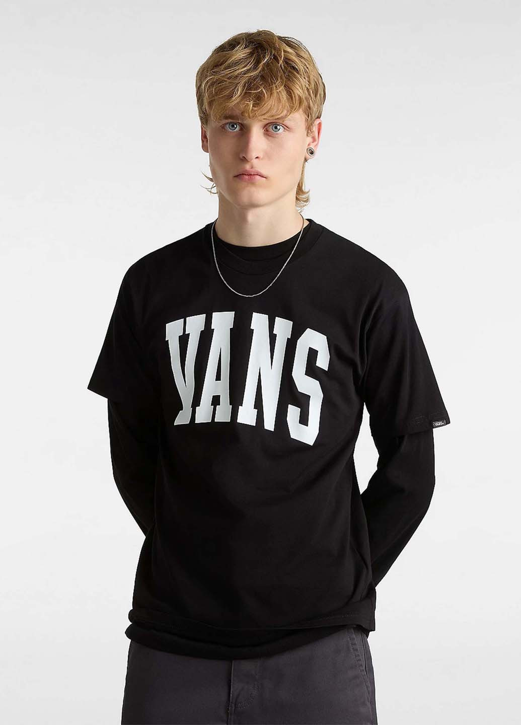 Чорна футболка Vans