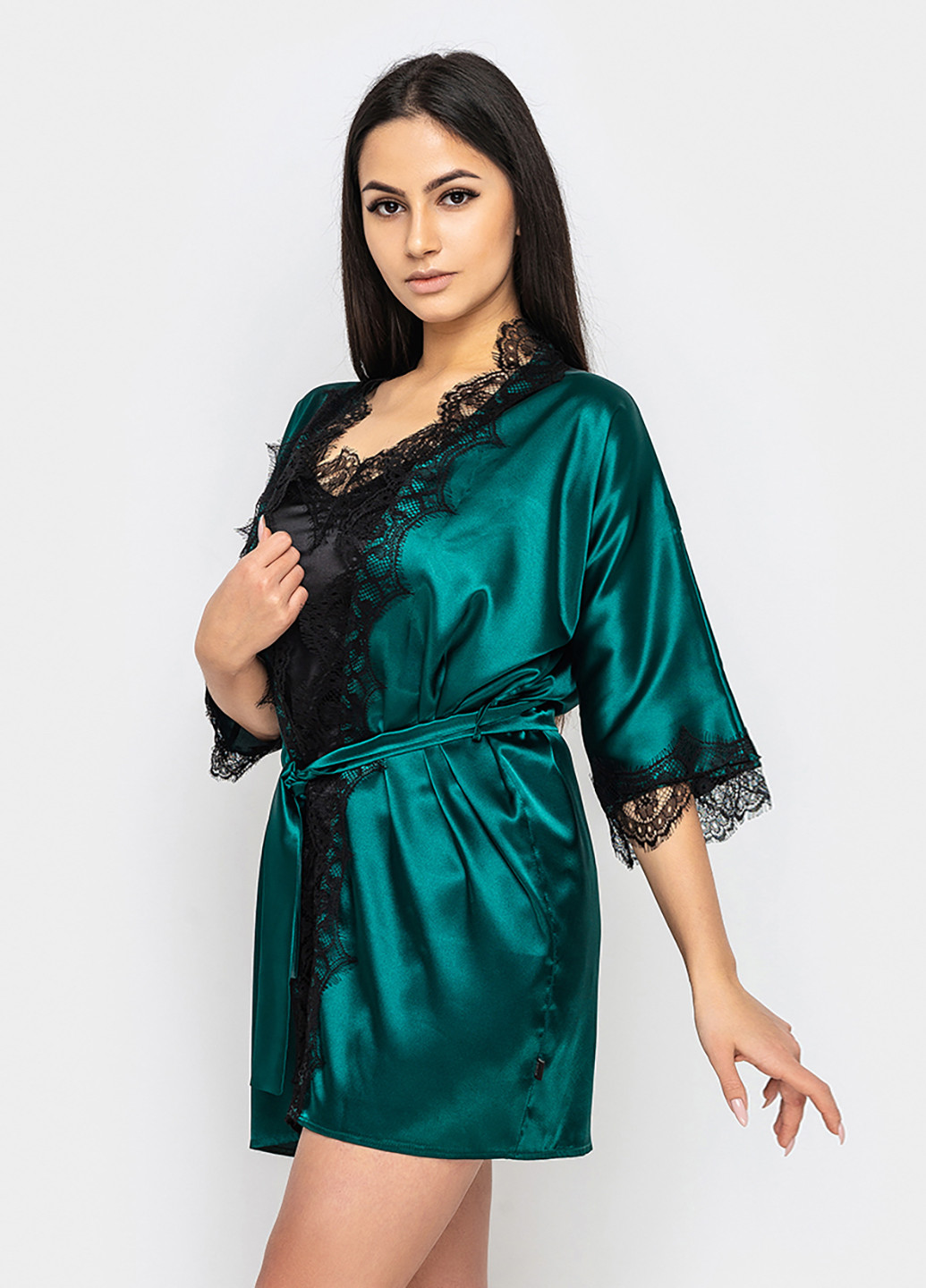 Зелений демісезонний комплект (халат, топ, шорти) Ghazel