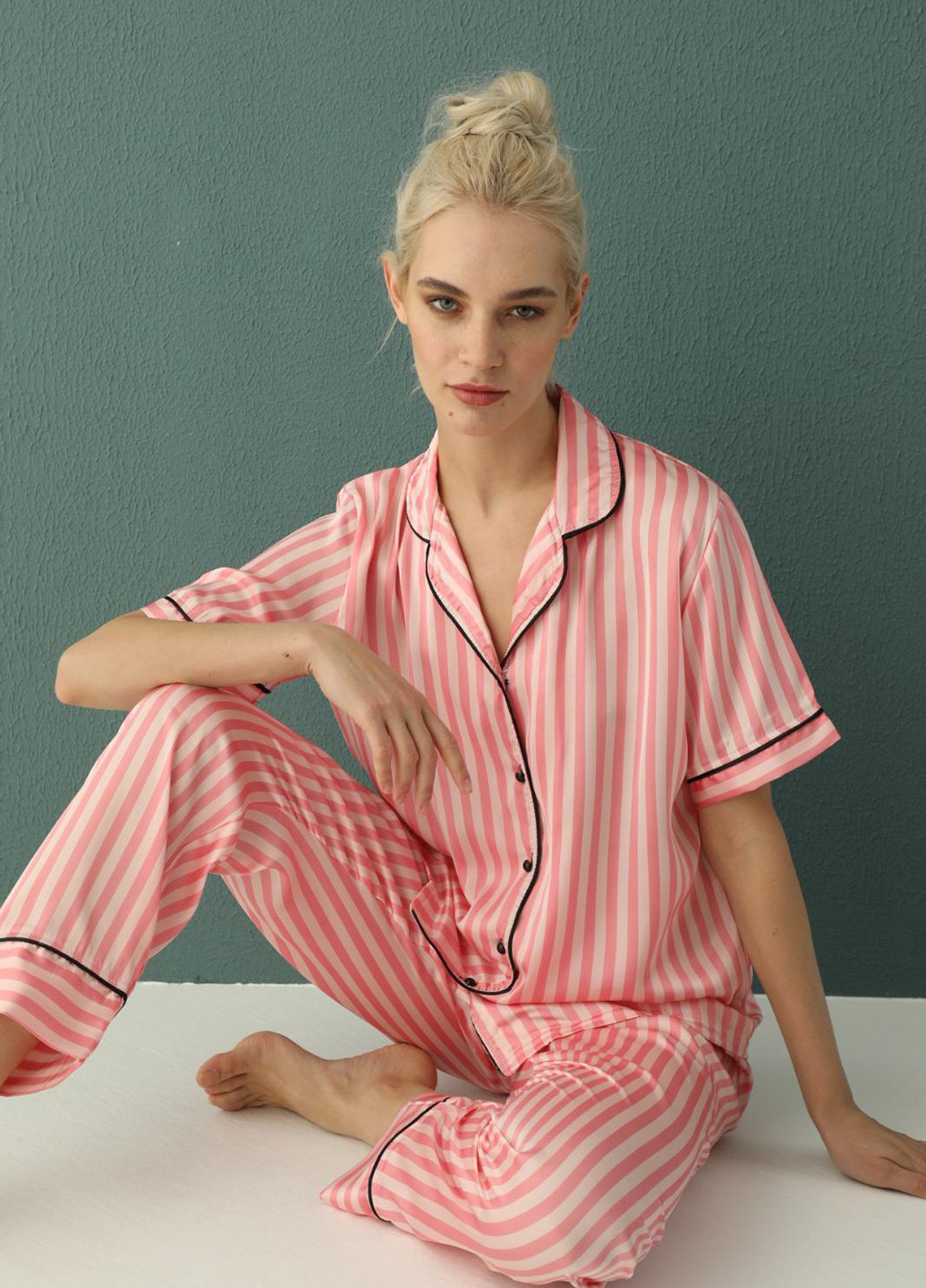 Розовая всесезон пижама (рубашка, брюки) рубашка + брюки mihra