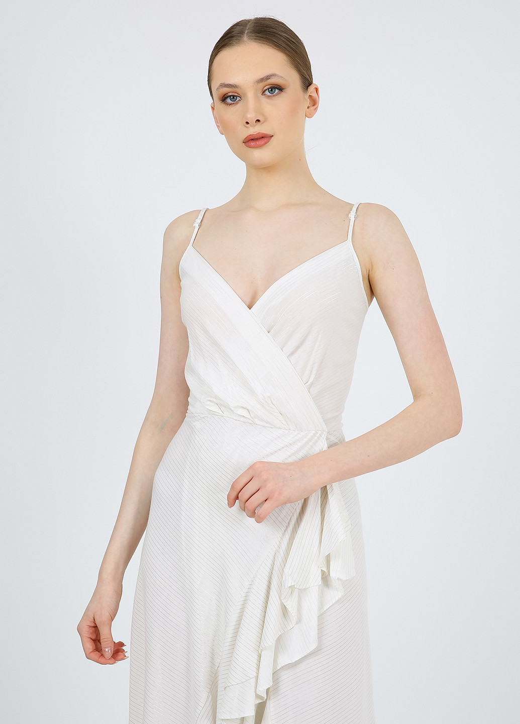 Светло-серое кэжуал платье на запах Casalini однотонное