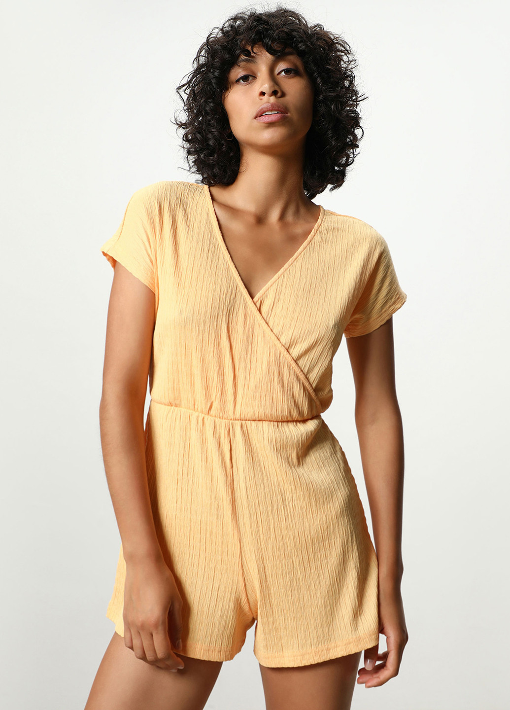 Комбинезон Lefties комбинезон-шорты однотонный жёлтый кэжуал полиэстер