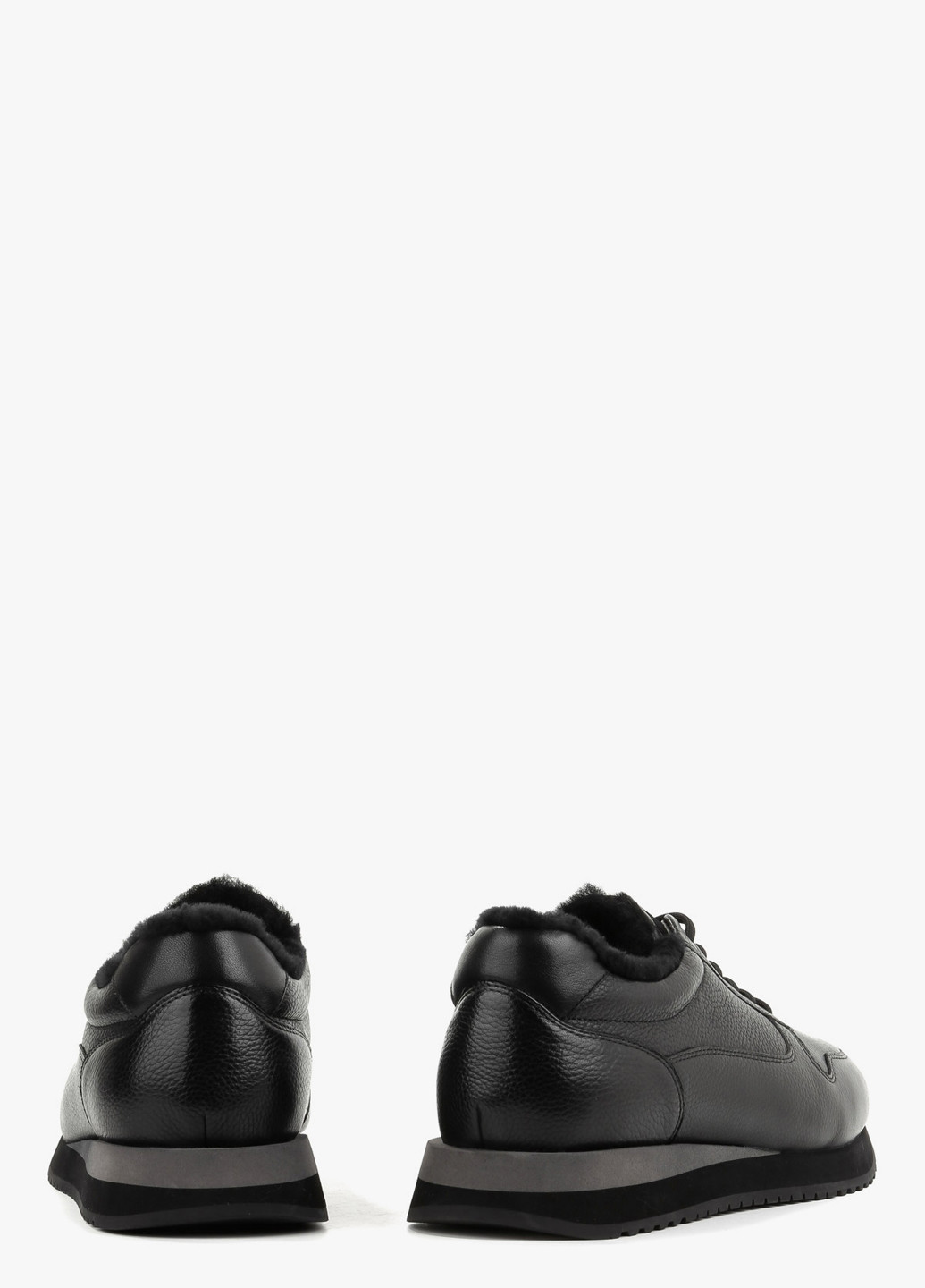 Черные зимние кроссовки Le'BERDES