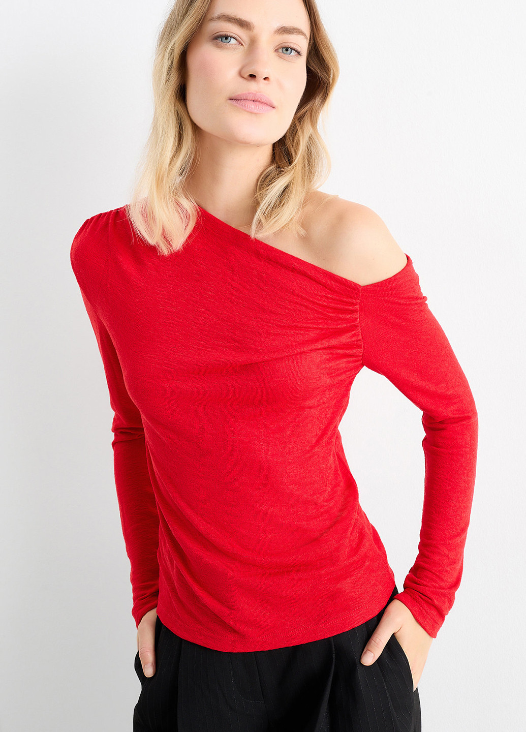 Красная блуза C&A