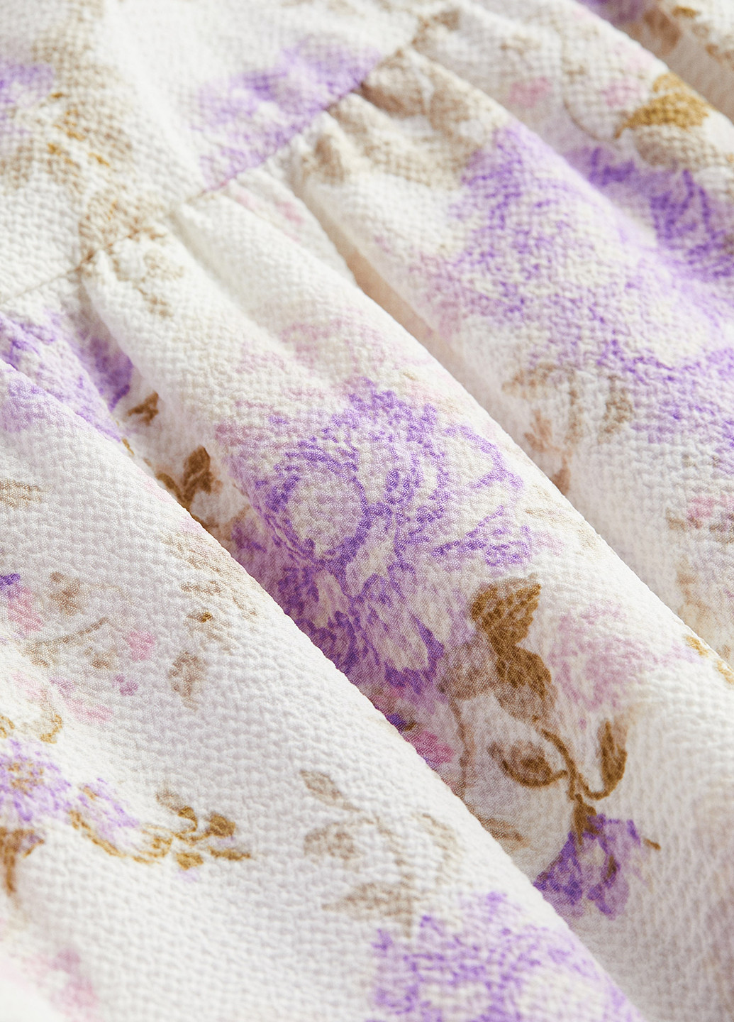 Белое кэжуал платье а-силуэт H&M с цветочным принтом