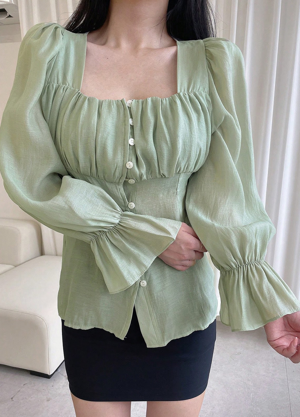 Светло-бирюзовая блуза SHEIN