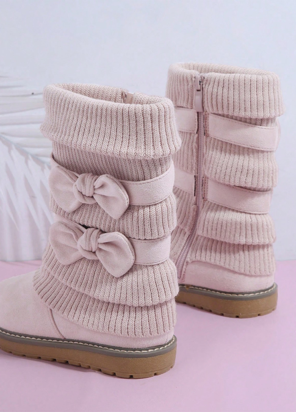 Светло-розовые осенние ботинки SHEIN