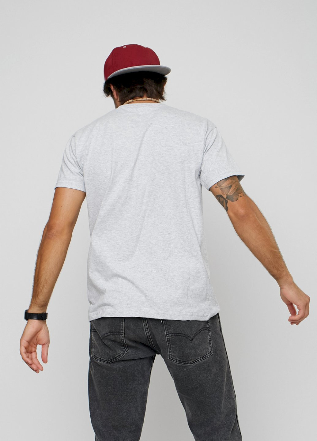 Сіра футболка чоловіча YAPPI