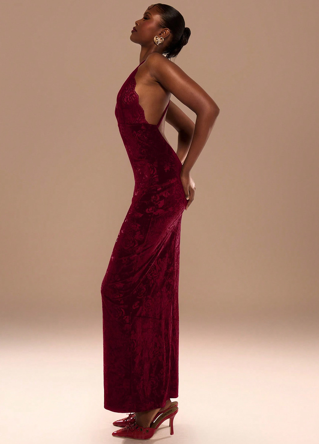 Бордовое коктейльное, вечернее, кэжуал платье с открытой спиной SHEIN розы