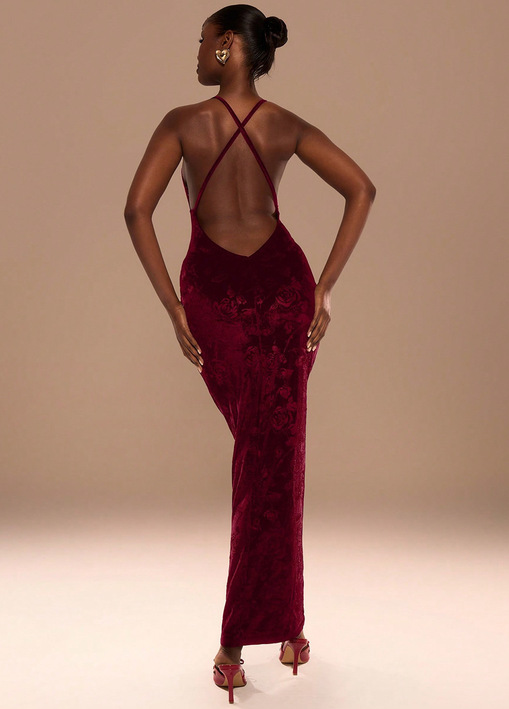 Бордовое коктейльное, вечернее, кэжуал платье с открытой спиной SHEIN розы