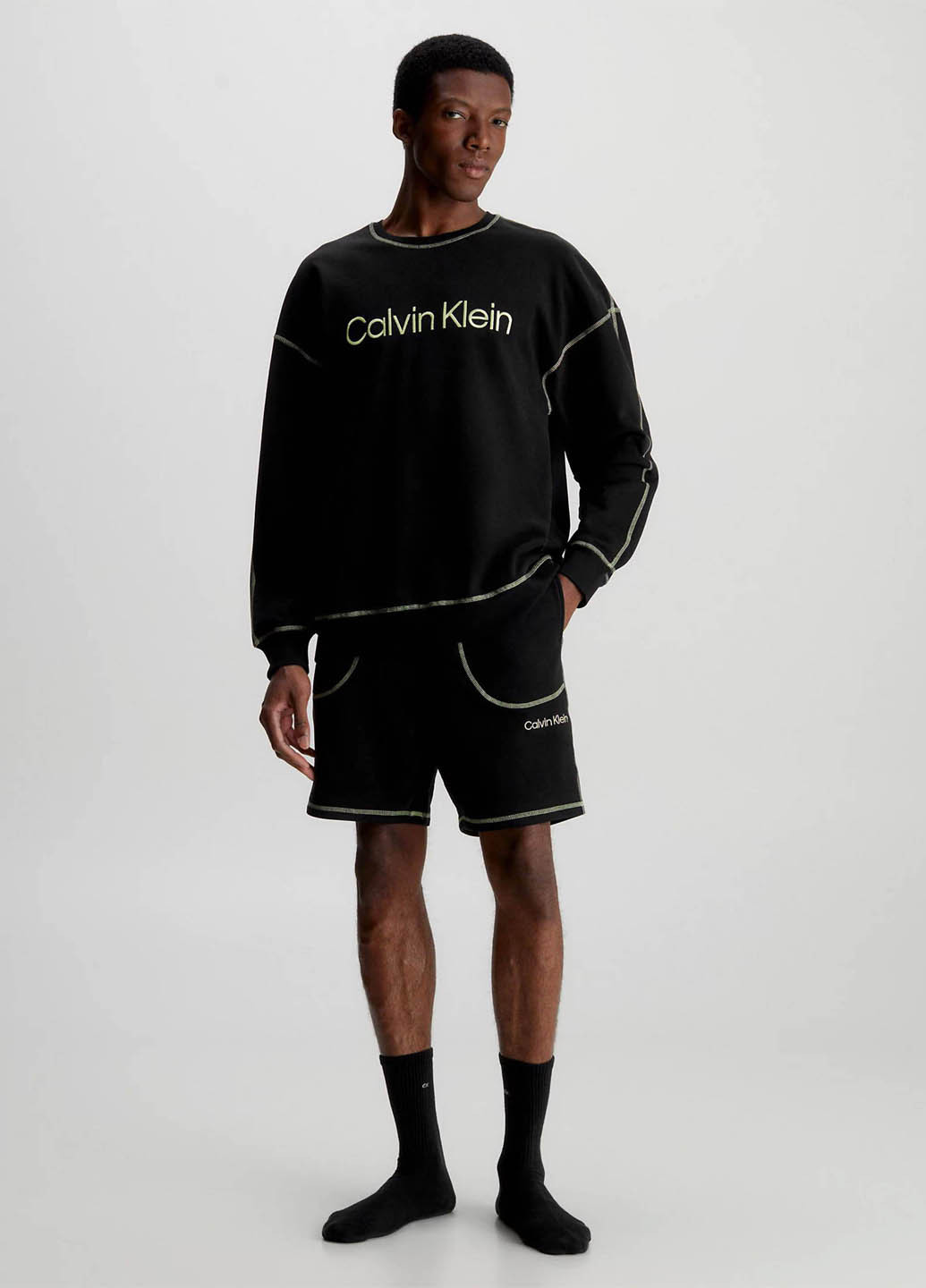 Чорний світшот Calvin Klein Underwear логотип вишивка (328823166)