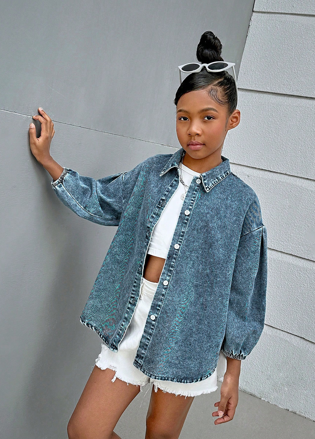 Темно-синяя джинсовая рубашка варенка SHEIN