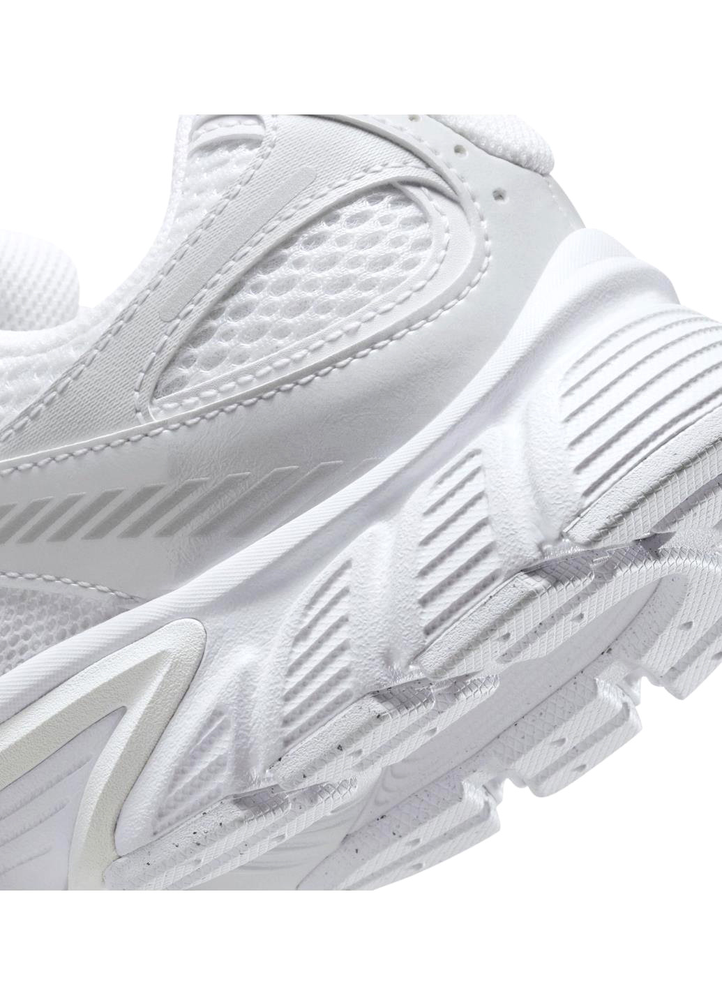 Кроссовки HQ7901-101 Nike W V5 RNR серые демисезоны (361198781)