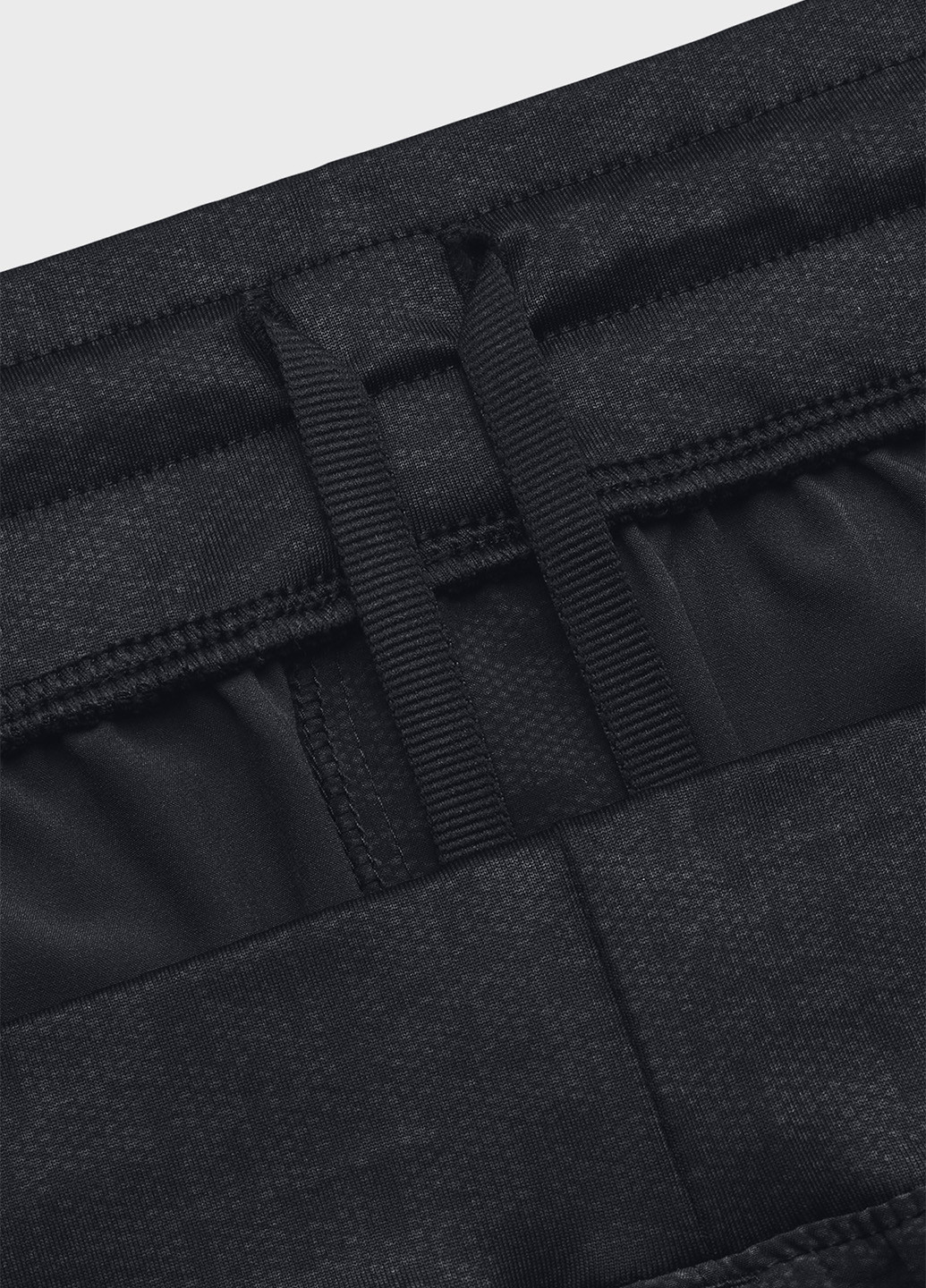 Черные спортивные демисезонные джоггеры брюки Under Armour