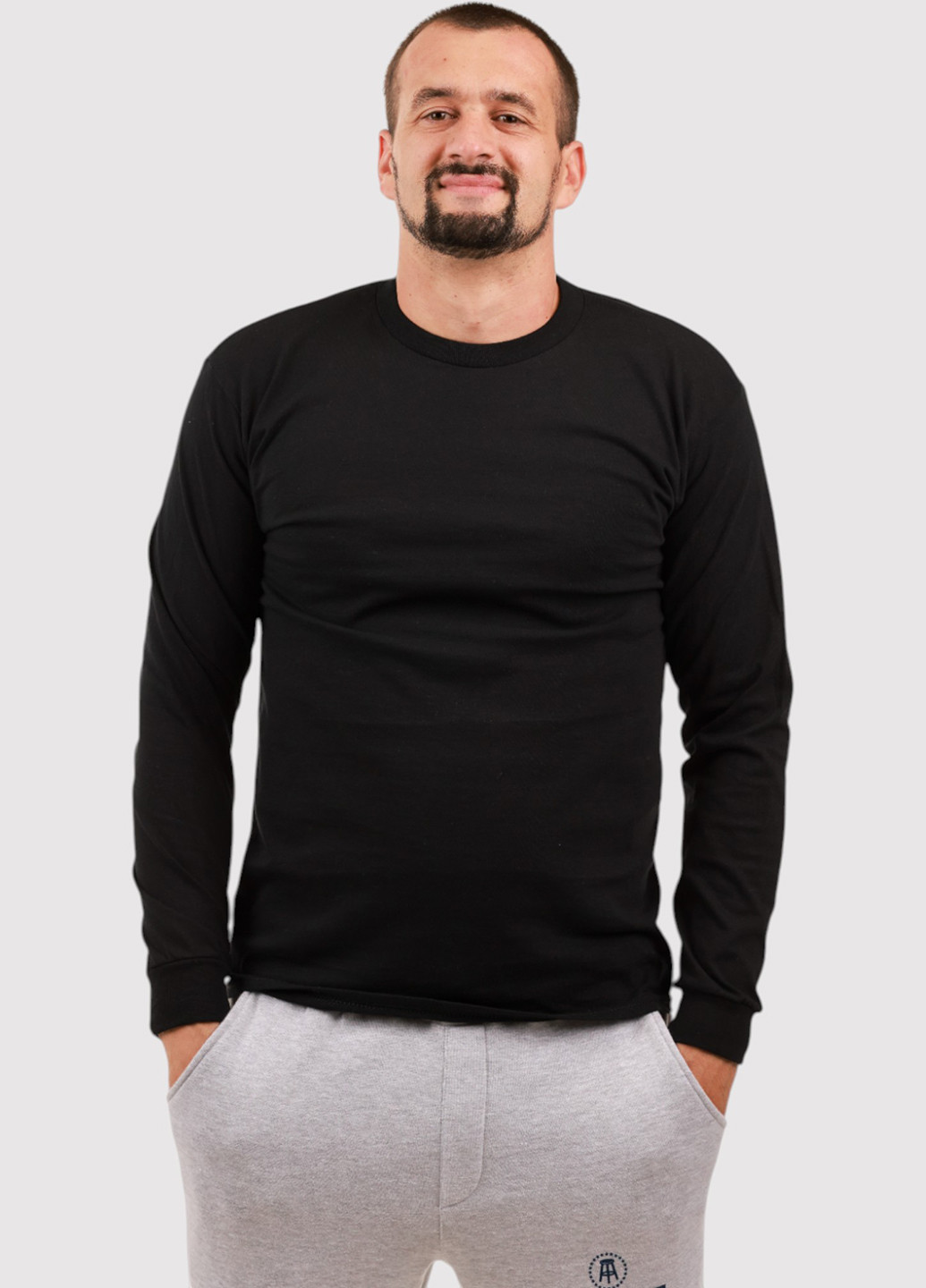 Черный демисезонный кэжуал лонгслив Gildan однотонный