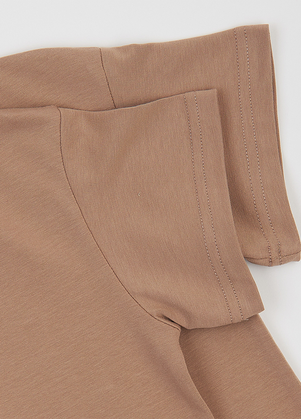 Темно-бежевая летняя футболка Ляля