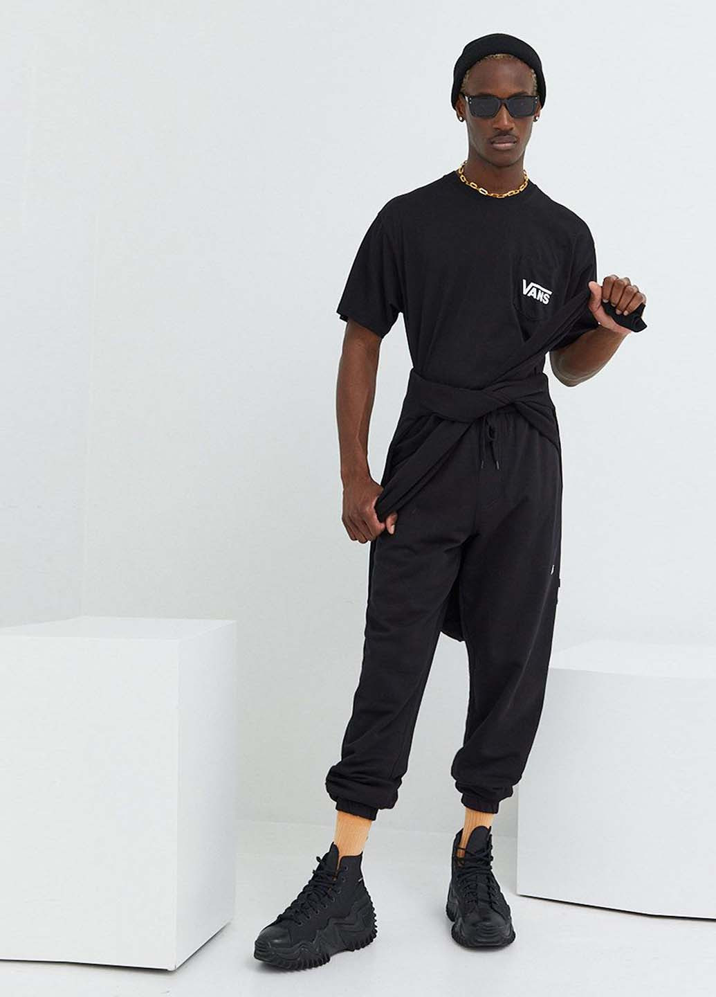 Черные спортивные демисезонные джоггеры брюки Vans