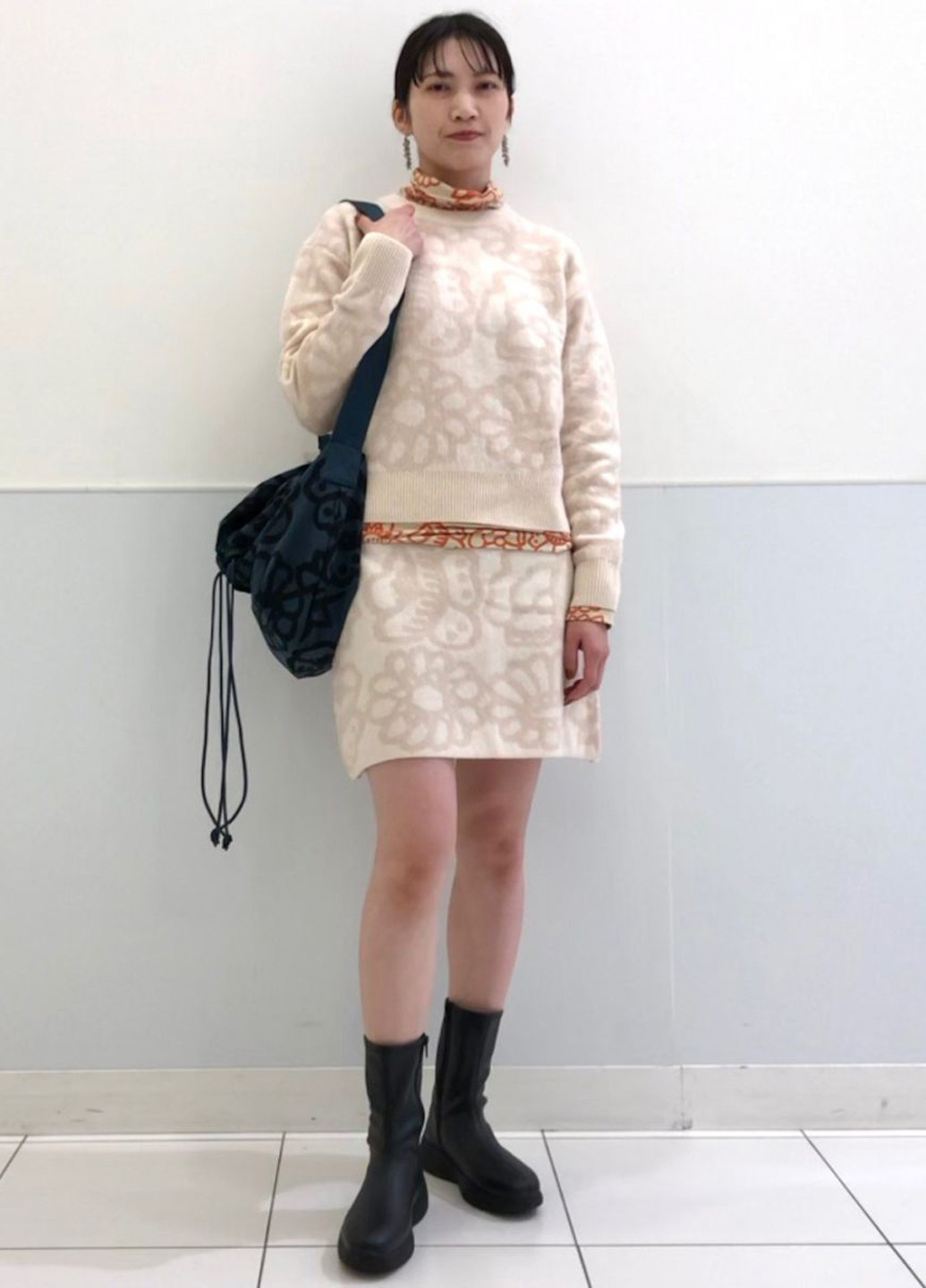 Костюм (джемпер, спідниця) Uniqlo (320326947)