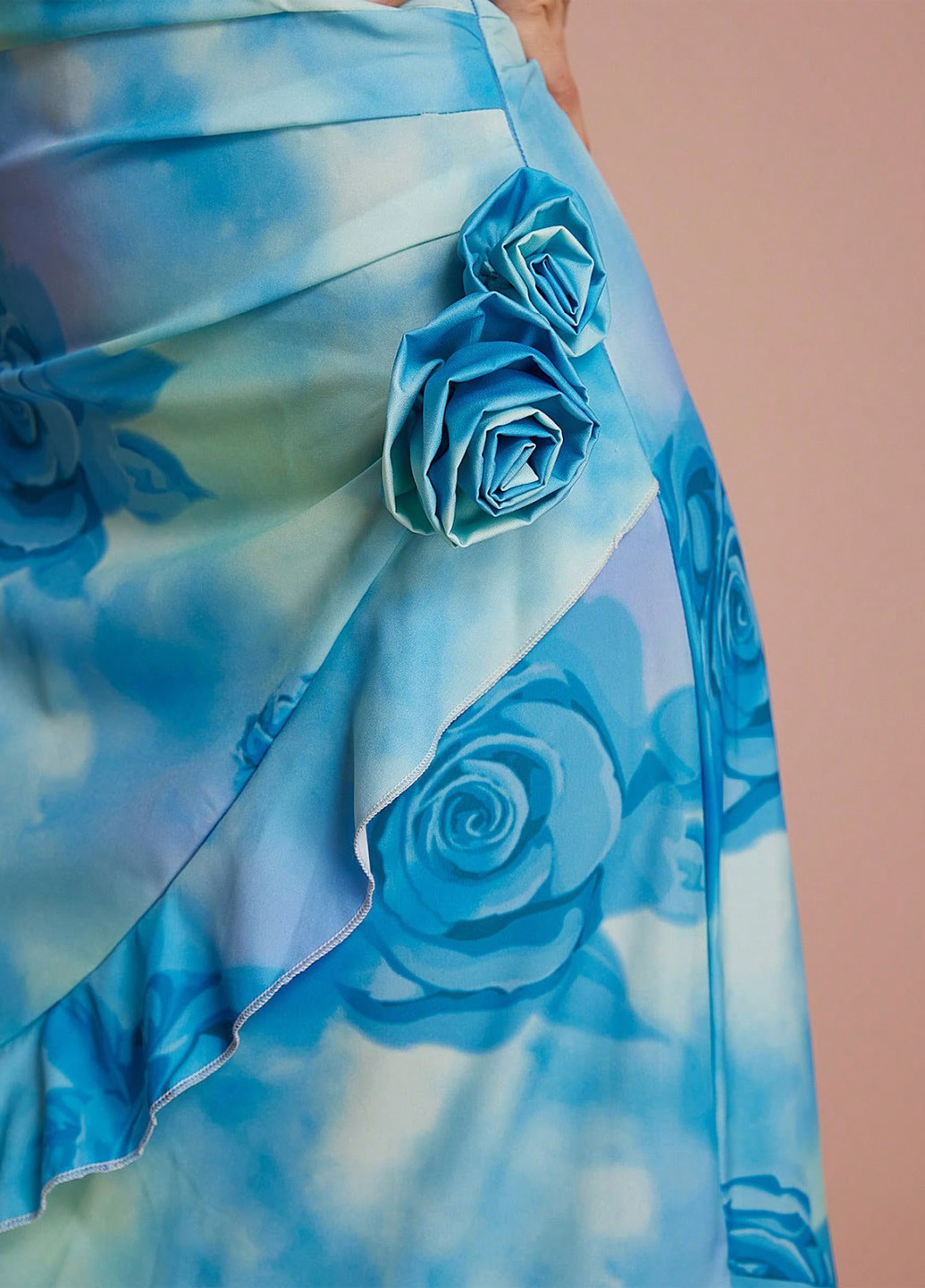 Комбинированное праздничный, кэжуал платье с открытой спиной SHEIN с цветочным принтом