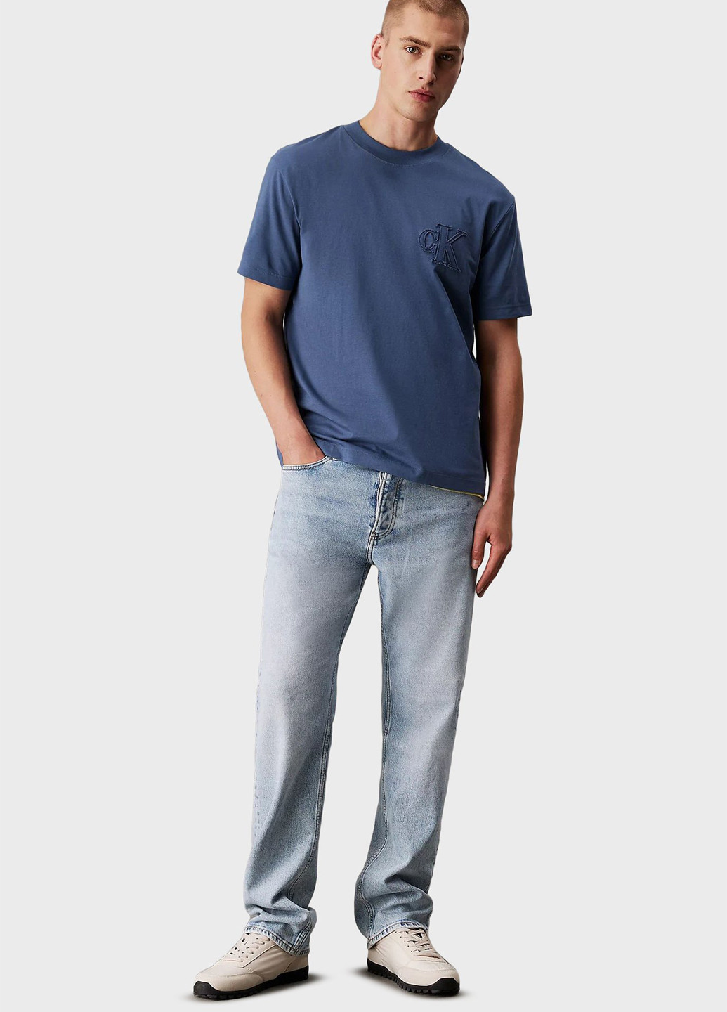 Серо-синяя футболка Calvin Klein Jeans