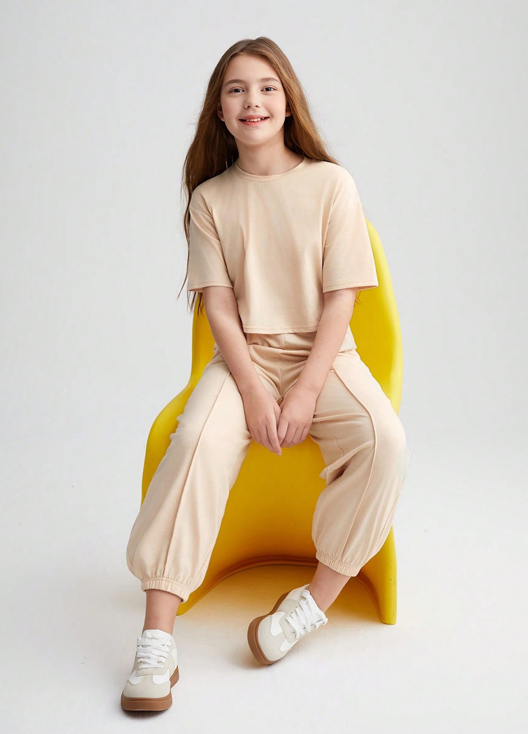 Бежевый летний костюм (футболка, брюки) SHEIN