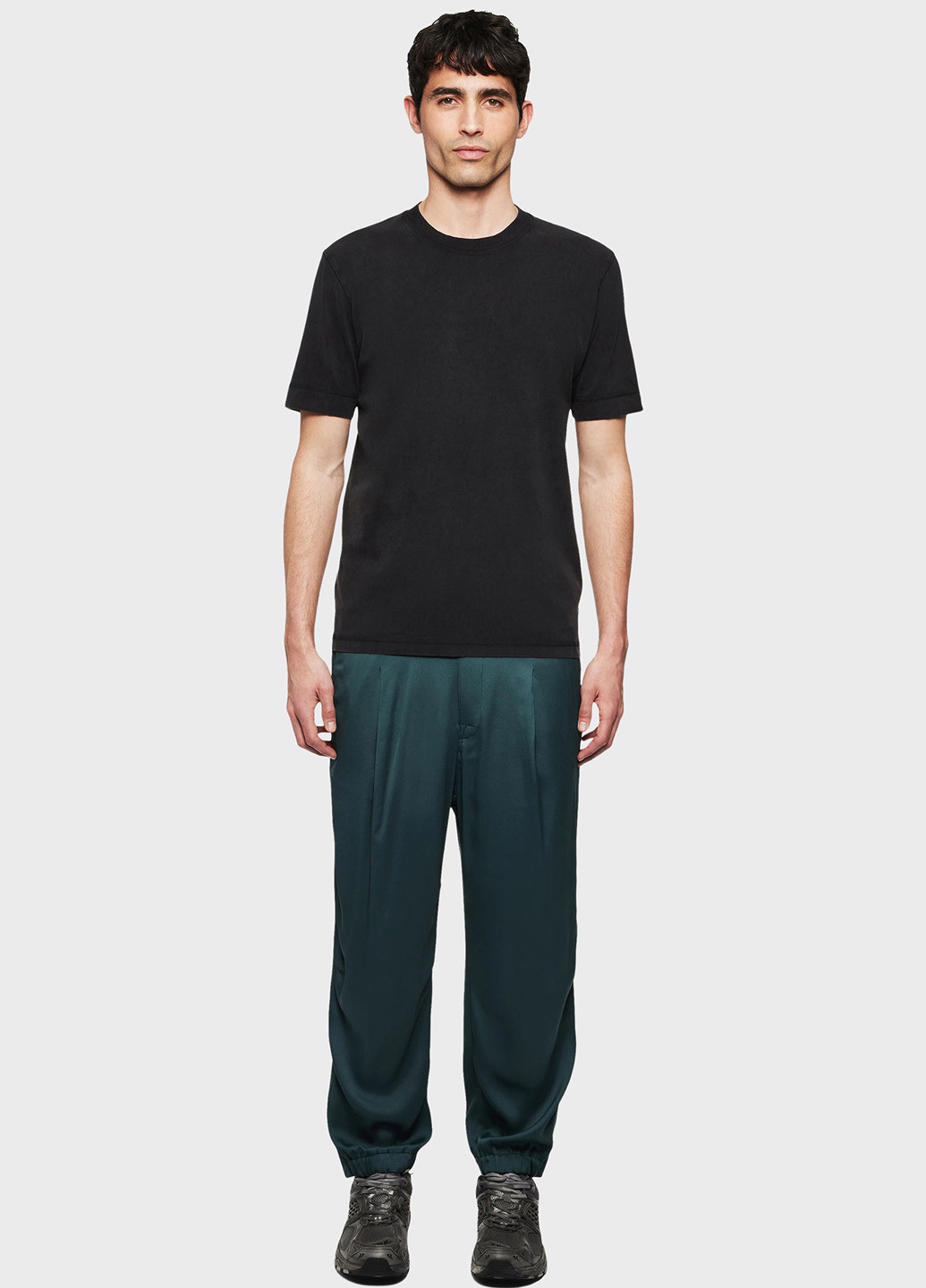 Черная футболка Drykorn