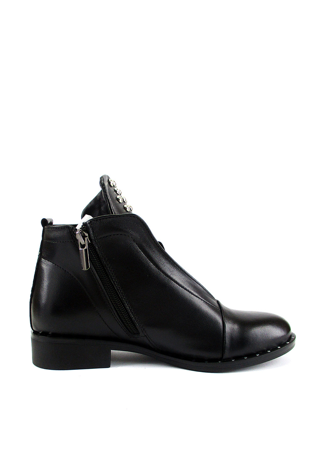 Осенние ботинки Twenty Two с металлическими вставками