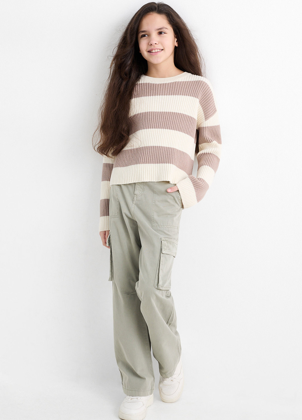 Серо-зеленые кэжуал демисезонные карго брюки C&A